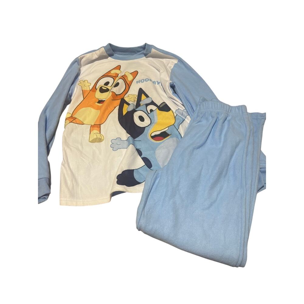 Bluey pajamas 10/12 fleece 100 polyester flame retardant worn once like new euc